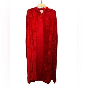 Halloween Elegant Red Velvet Cape